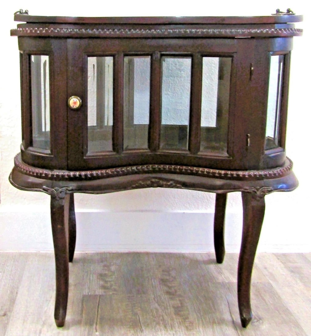 1930's Queen Anne Mahogany Kidney Shaped Beveled Glass Tray Top Drink Cabinet - 3