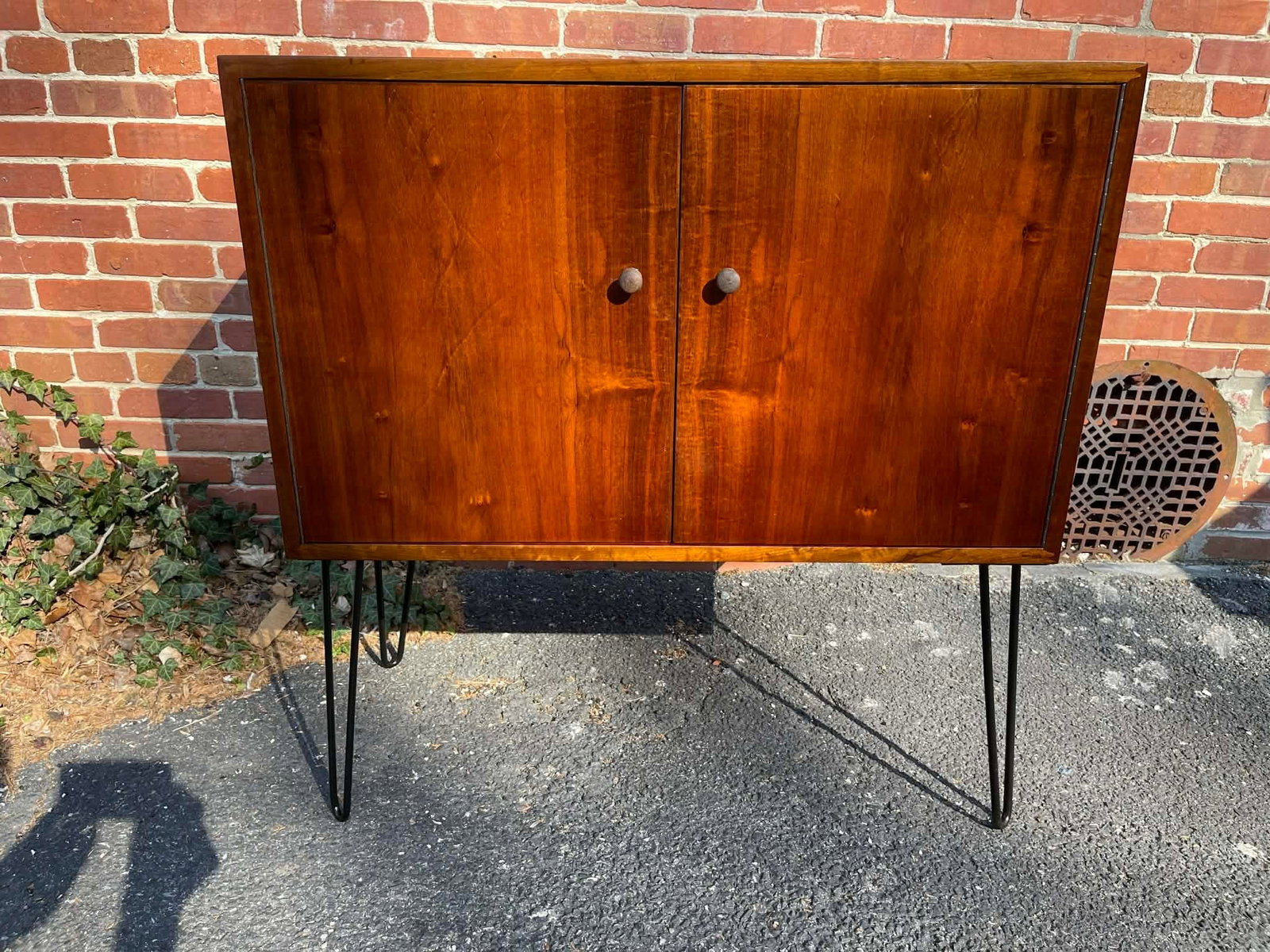 1960s Mid Century Danish Style Teak Media & Vinyl Record Cabinet - 10