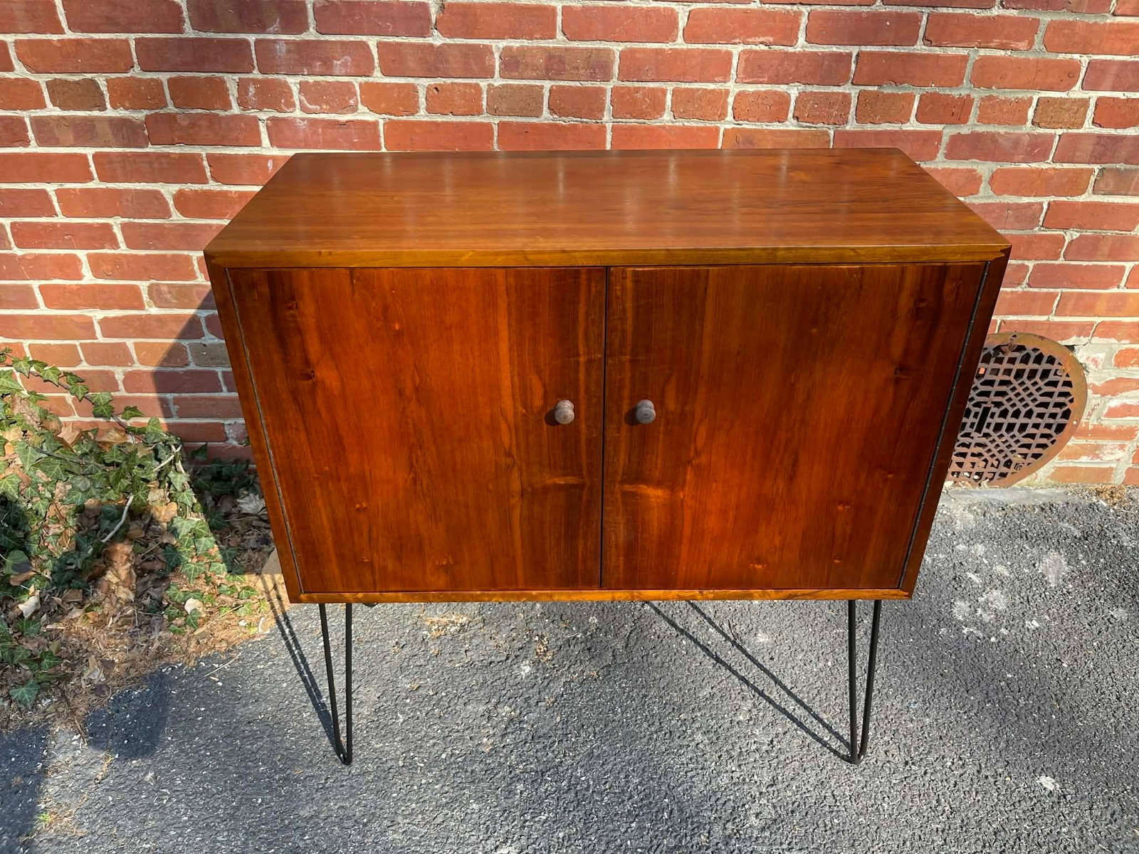 1960s Mid Century Danish Style Teak Media & Vinyl Record Cabinet - 4