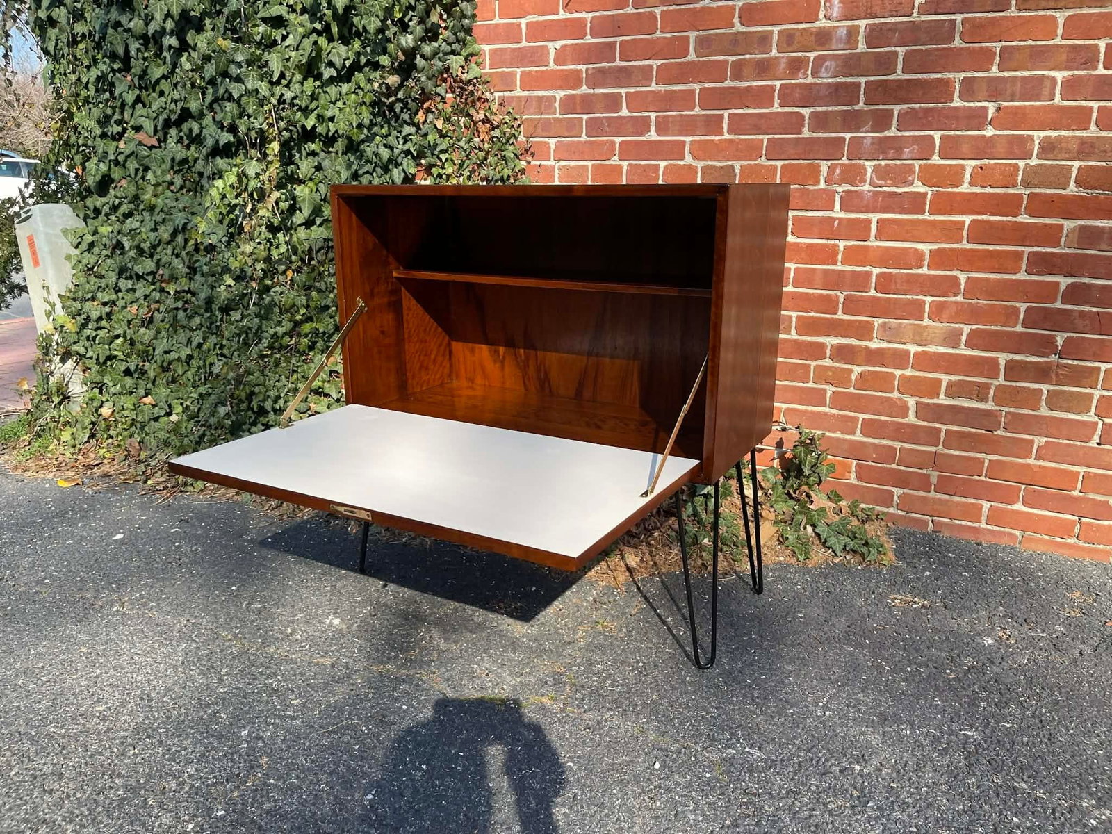 1960s Mid Century Teak Media & Vinyl Record Cabinet - 11