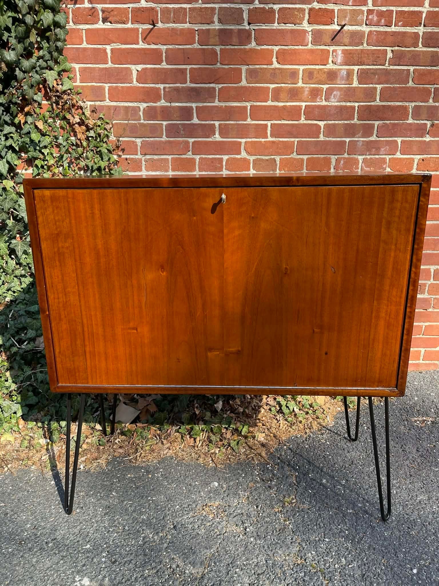 1960s Mid Century Teak Media & Vinyl Record Cabinet - 7
