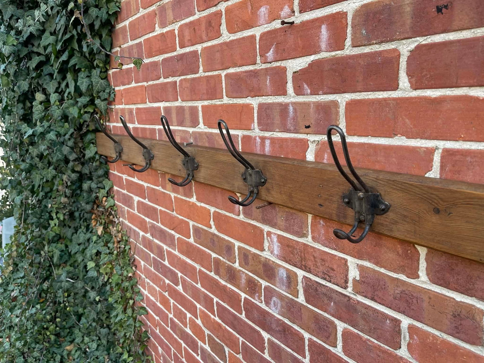 Rustic Pine Coat Hook Rack Rail – Solid Wooden Wall Mounted With Iron Hooks 1900 - 5