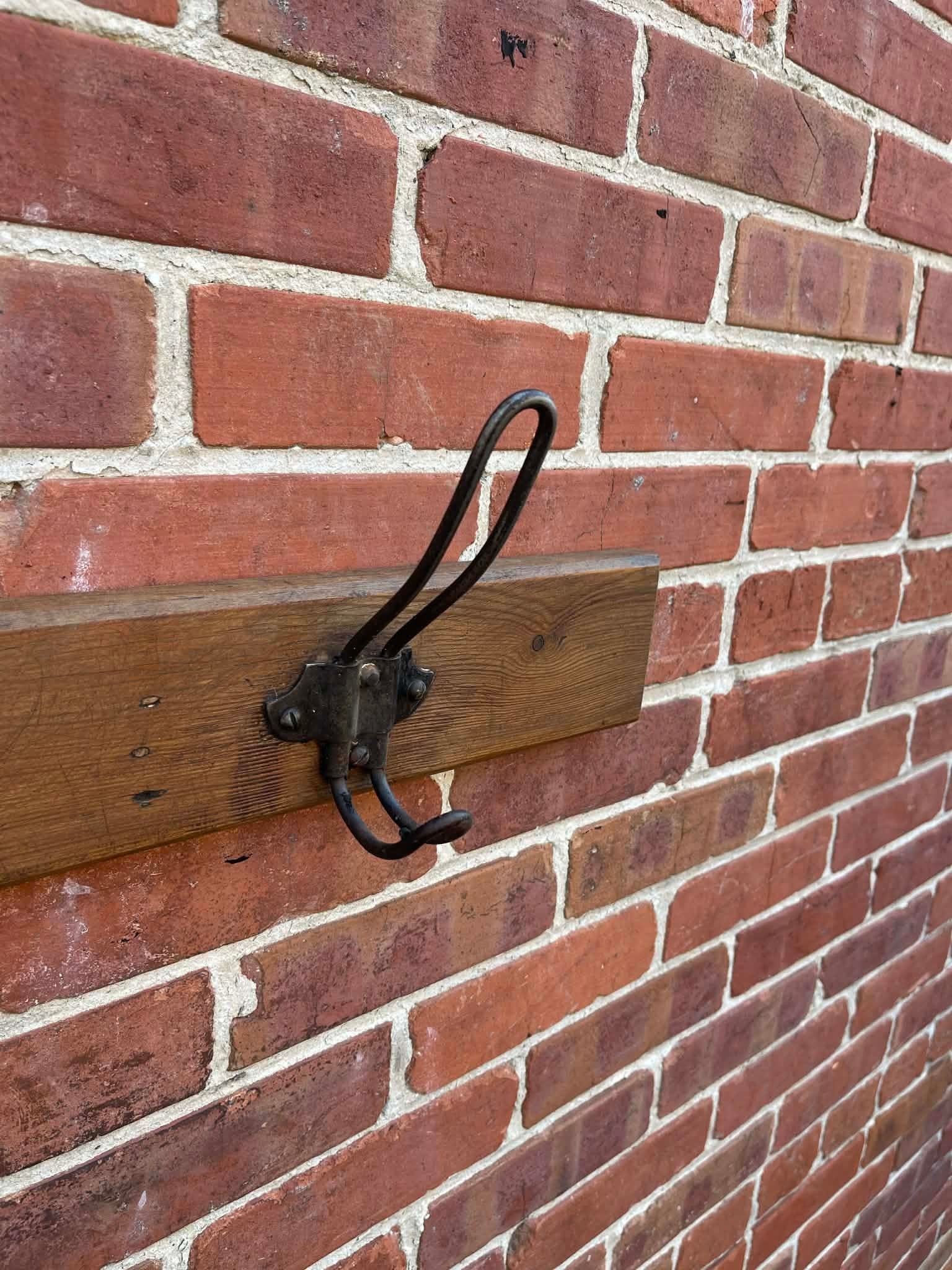 Rustic Pine Coat Hook Rack Rail – Solid Wooden Wall Mounted With Iron Hooks 1900 - 9