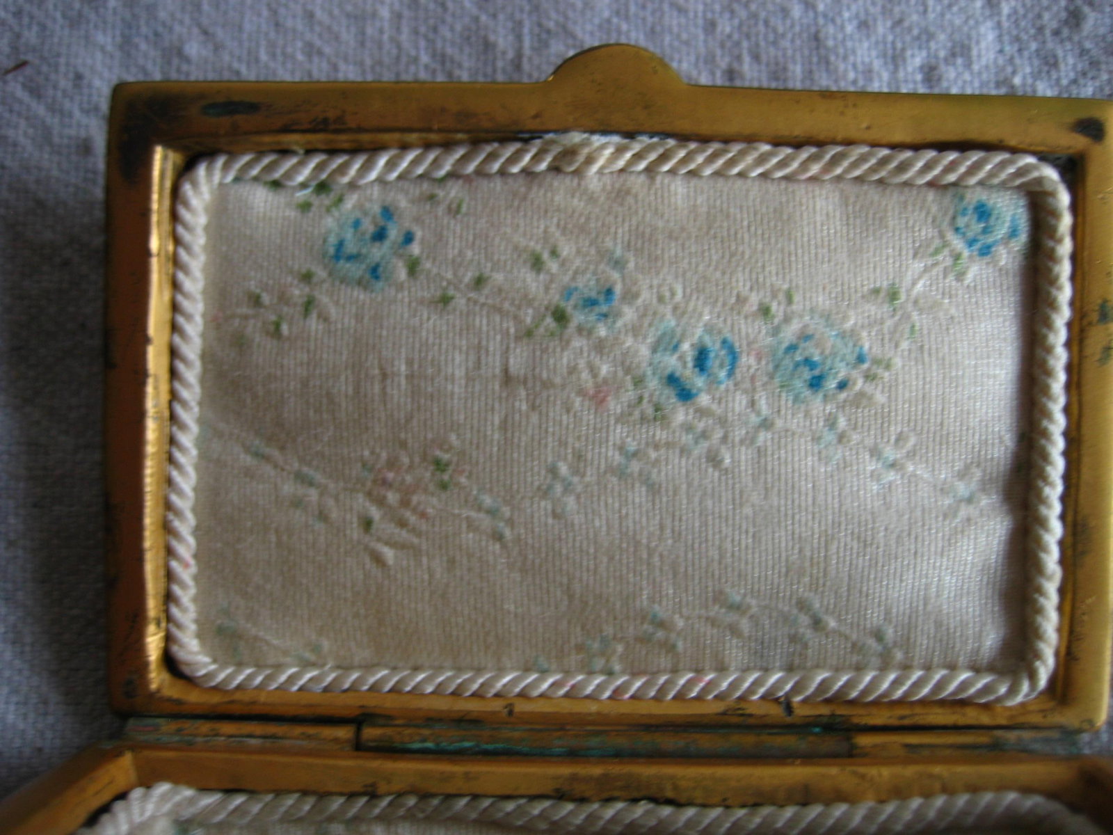 Late 19th Century Gilded Metal Jewelry Box - 4