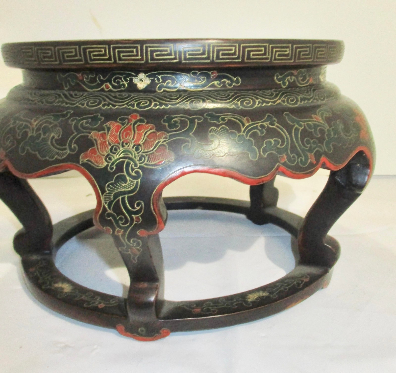 Chinese Vase Stand Painted Miniature Table - 3