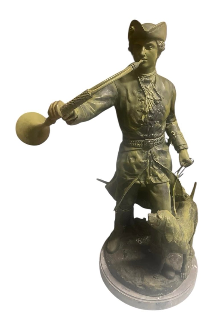 Antique-Style French Hunt Master Bronze Statue on Marble Base - 2