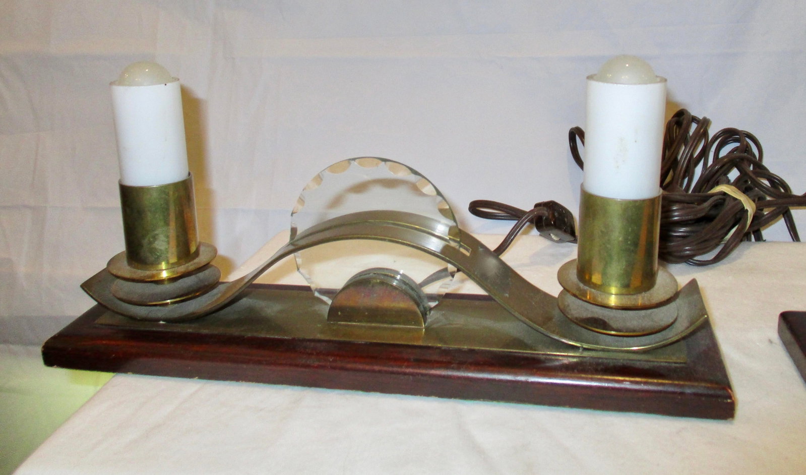 French 1930s Art Deco Shelf Lamps - A Pair of 2 - 4