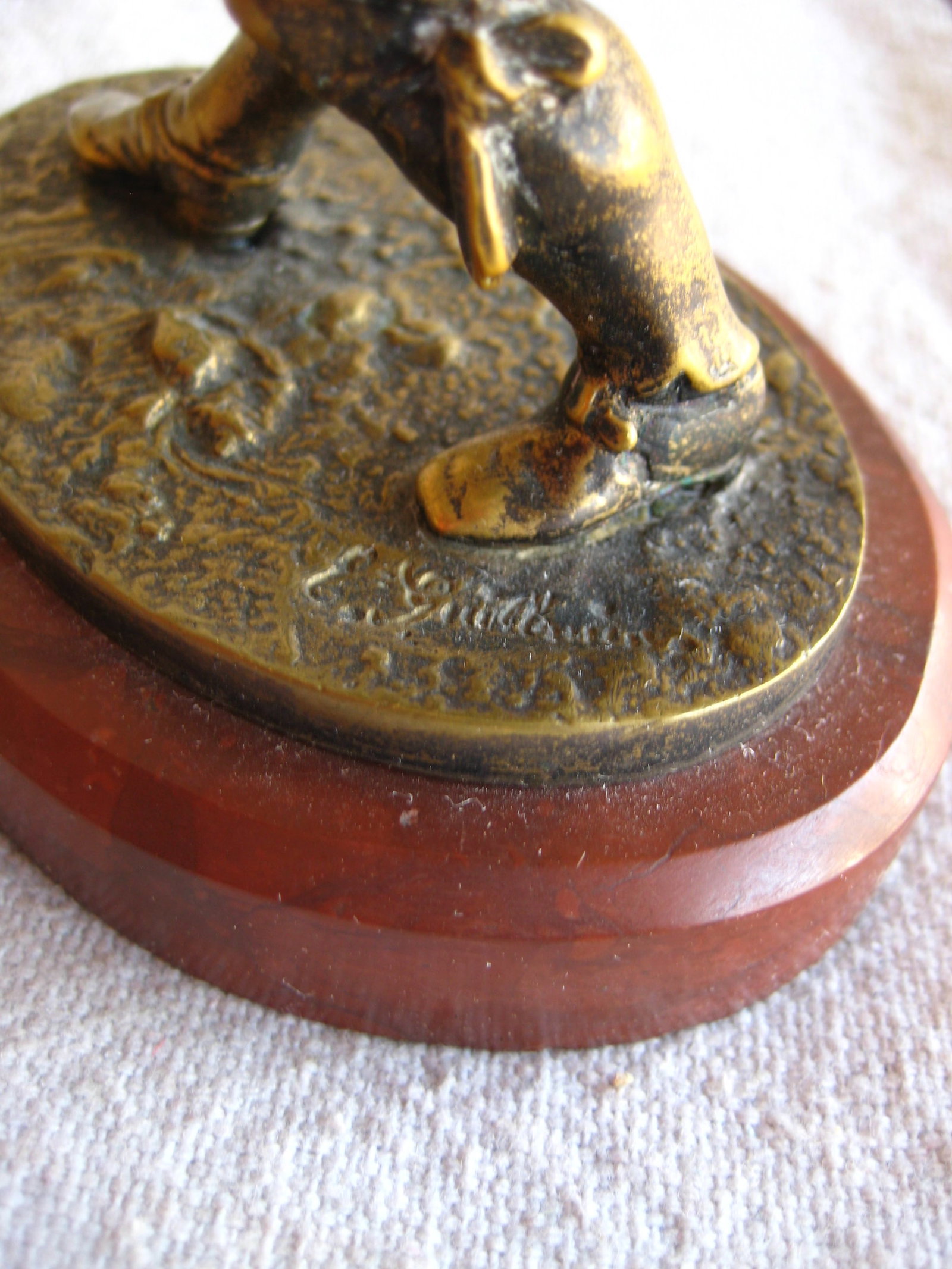 Pair of French Bronze Statue of Musketeer Signed Emile Guillemin 19 Century - 10