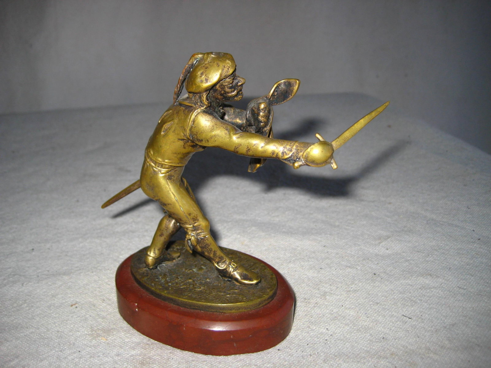 Pair of French Bronze Statue of Musketeer Signed Emile Guillemin 19 Century - 4