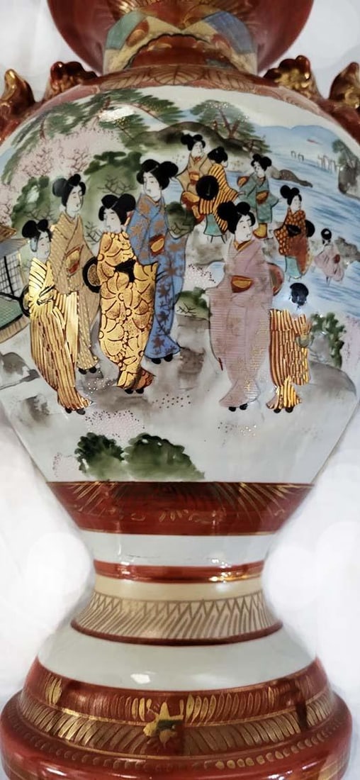 Vintage Japanese Kutani Porcelain Vase - Dragon Handles - 4