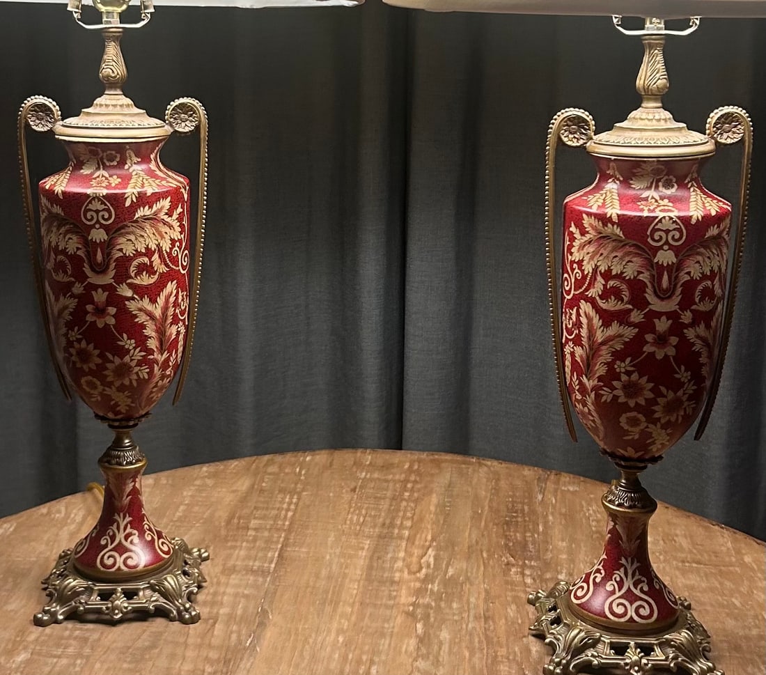 Pristine Mid 20th Century Japanese Moriage Porcelain & Brass Tall Lamps - 12