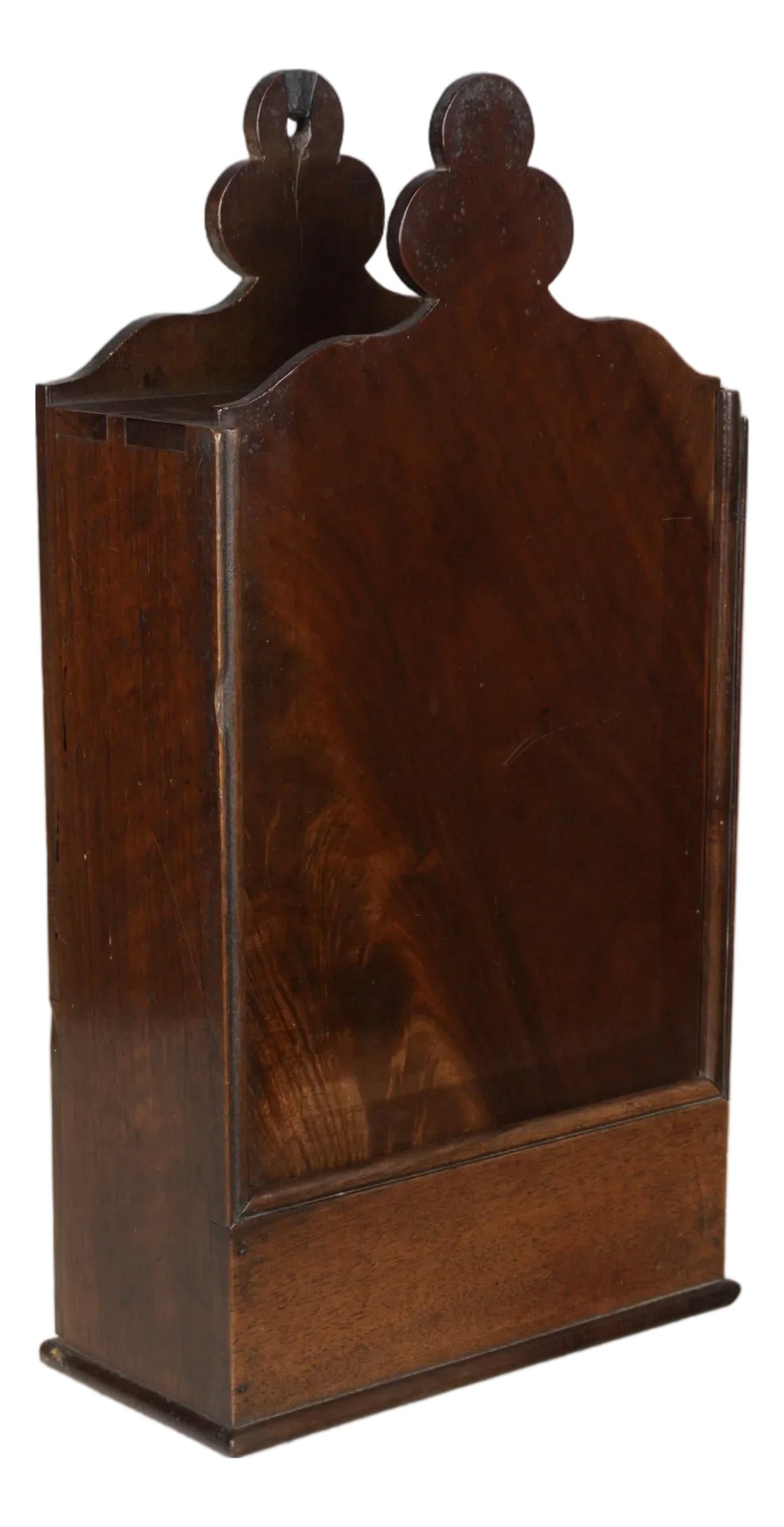 19th Century French Decorative Box or Fariniere: A 19th century French fariniere, made of walnut with simple clover leaf shaped top. Good craftsmanship with dovetailed construction. Minor loss on upper right side. From Provence, a boÃ®te &