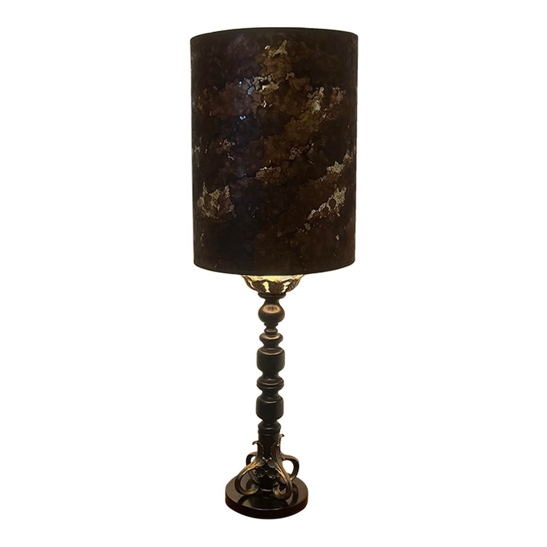 Stiffel 40" Walnut Barley Twist Lamp With Original Mottled Gold Mica Shade and Rare Genuine Blue M: A magnificent and rare example of a Vintage Mid-Century Revival lighting. Standing at a monumental 40", this architectural candlestick table lamp perfectly captures the grand, old-world aesthetic of t