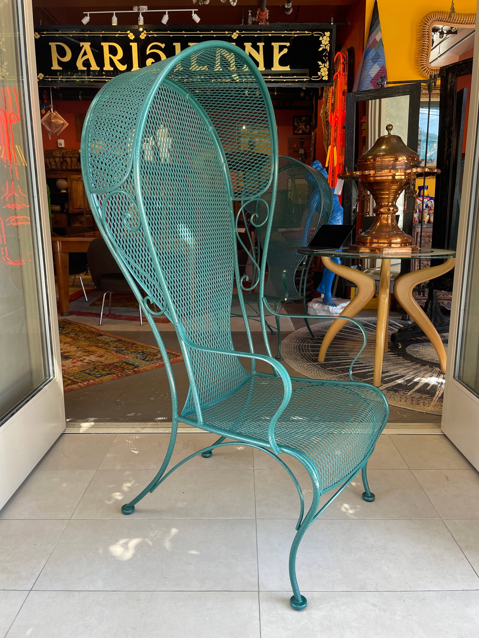 Exquisite Pair of Woodard Chairs Circa 1960s - 3