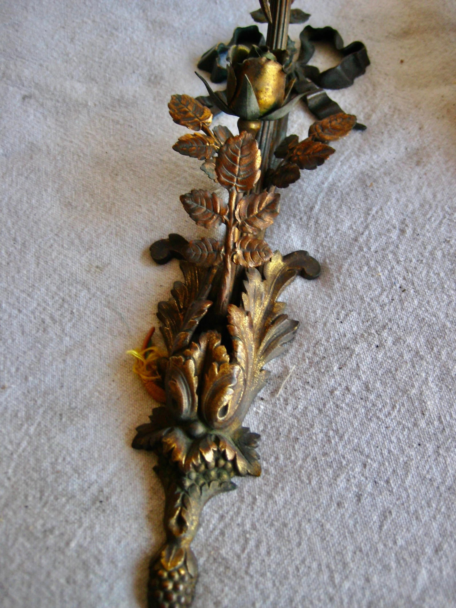 Early 20th Century French Art Nouveau Floral Pair Sconces - a Pair - 7