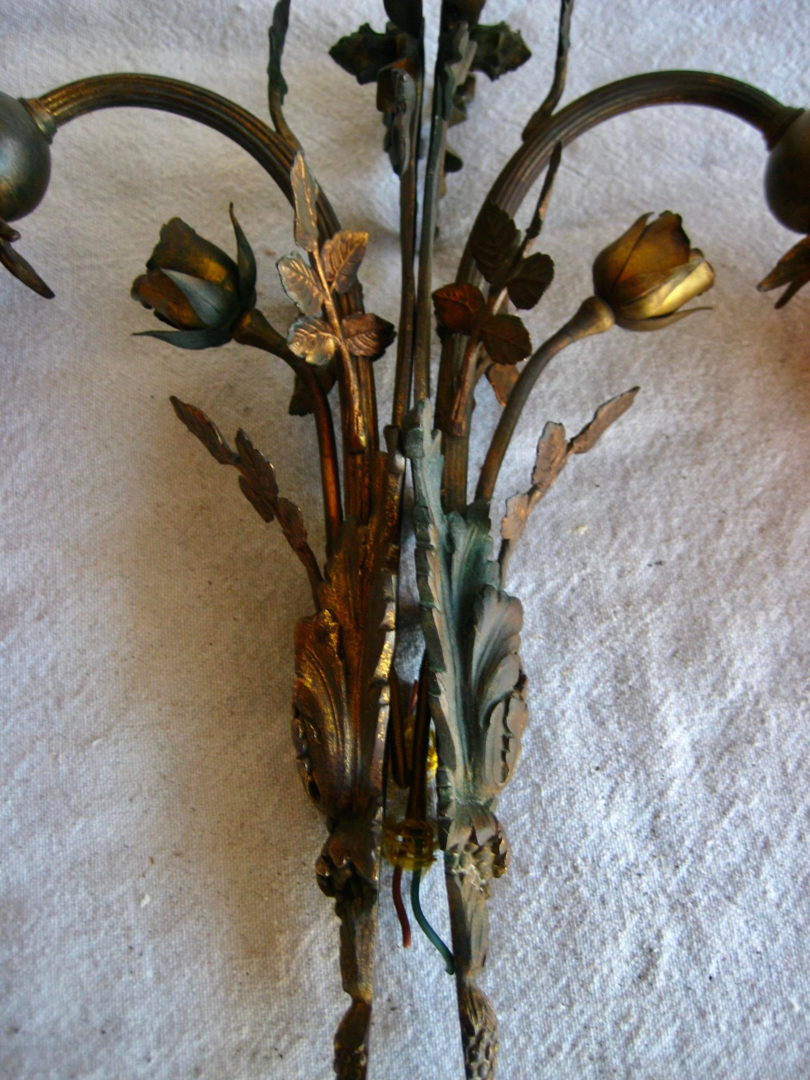 Early 20th Century French Art Nouveau Floral Pair Sconces - a Pair - 8