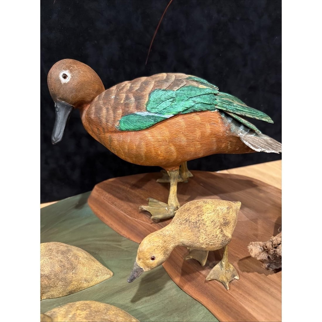 Vintage Hand-Carved Wood Duck Family Sculpture Folk Art – Handcrafted - 2