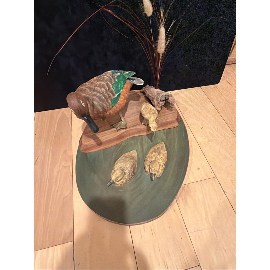 Vintage Hand-Carved Wood Duck Family Sculpture Folk Art – Handcrafted - 9