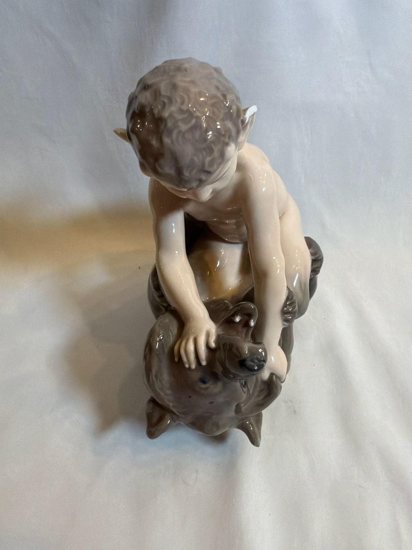 Mid 20th Century Royal Copenhagen Faun With Bear Porcelain Figurine #648 - 3