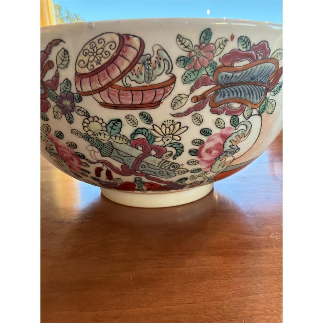 Vintage Chinese Famille Rose Porcelain Serving Bowl w/ Figures & Shou Symbol 10" - 8