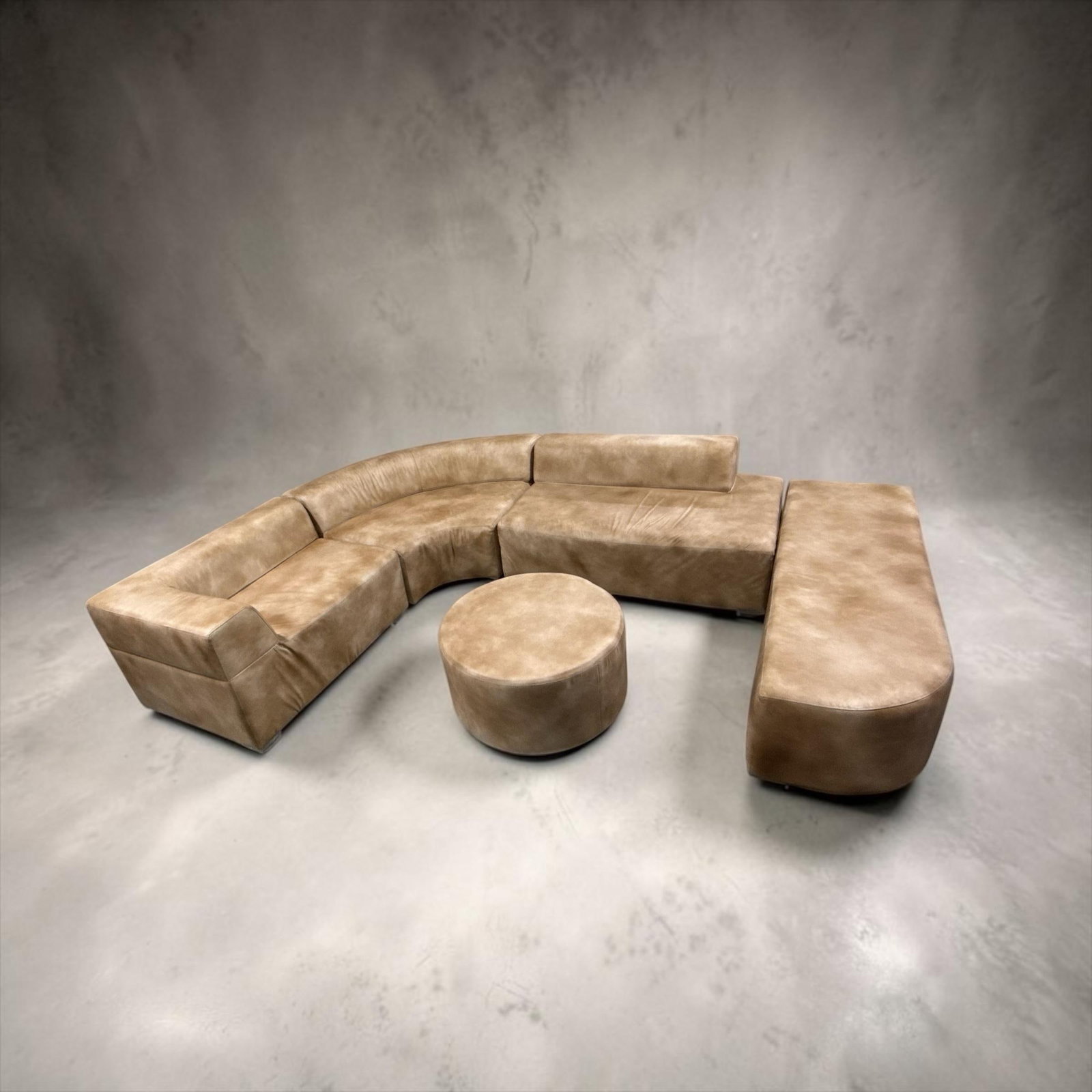 Loom Sculptural Modular Sectional With Ottoman - 11