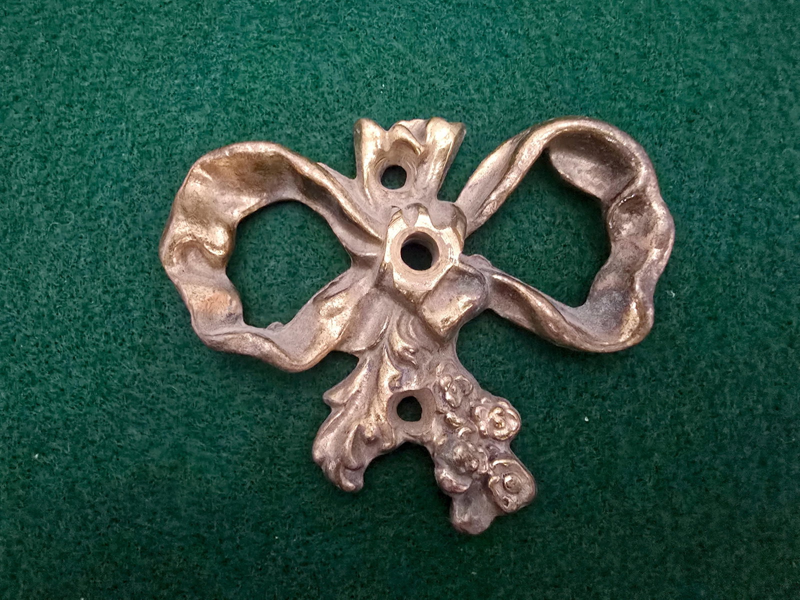 Array of Antique Victorian-Style Solid Brass Wall Ornaments and Cabinet Knobs - 6