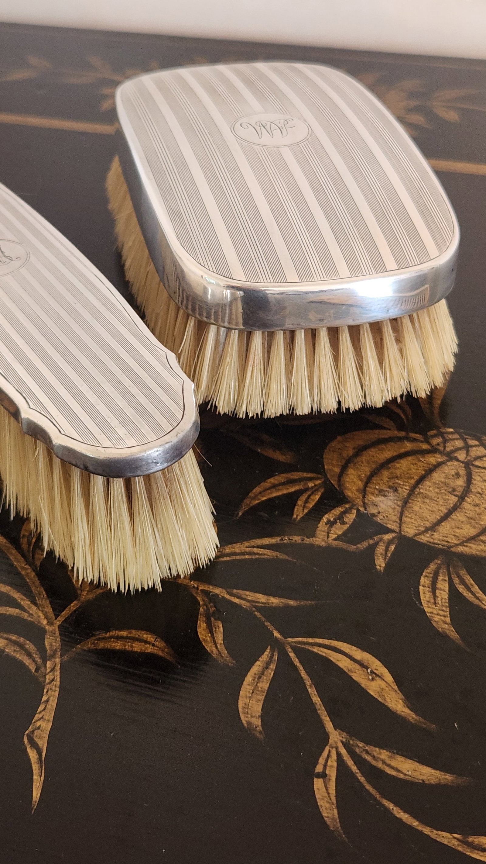 English Art Deco Sterling Silver Grooming Trio by William Neale, Birmingham 1927 - 17