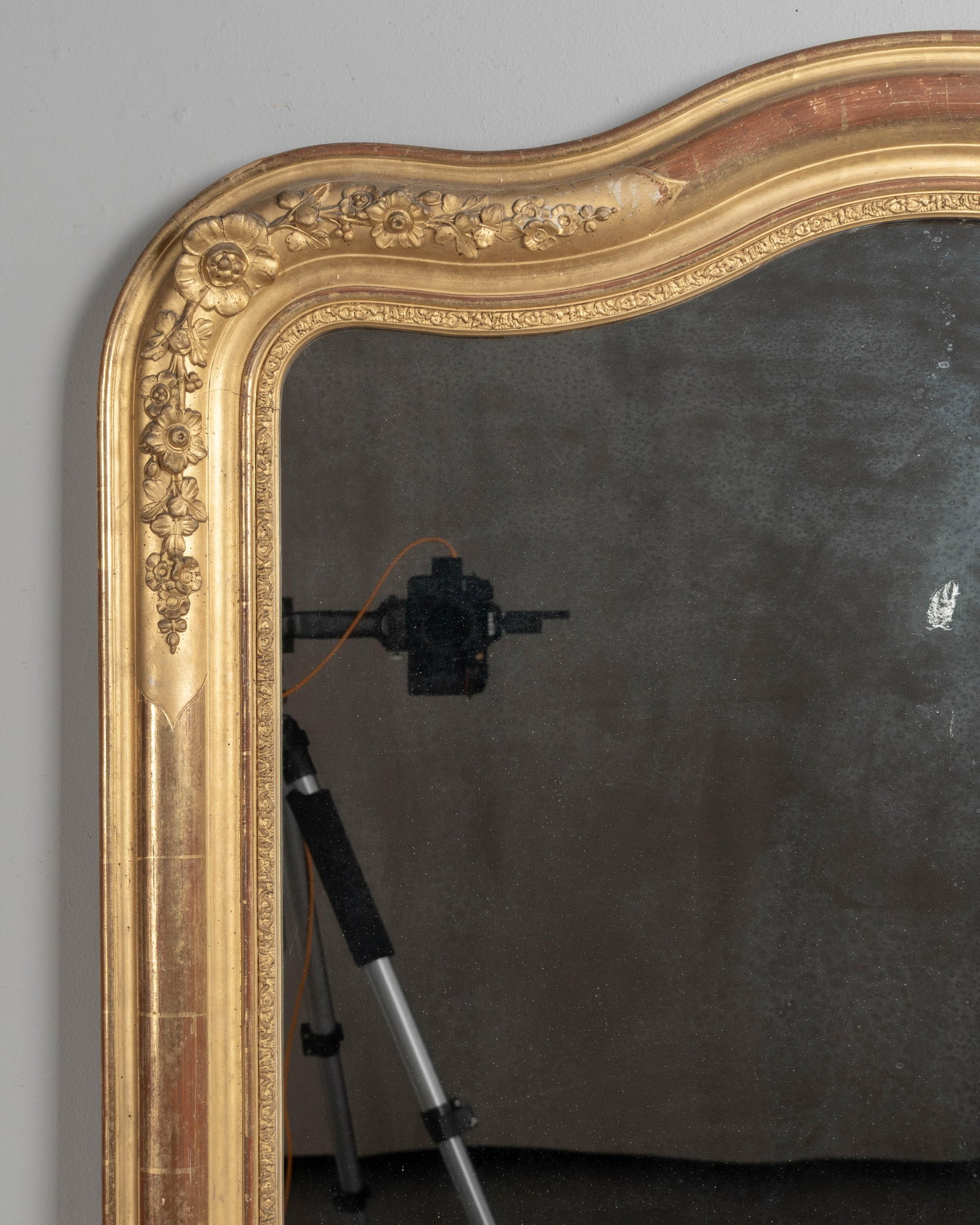 Louis Philippe Gilded Mirror, French Antique Floral Decor, Circa 1880 - 3