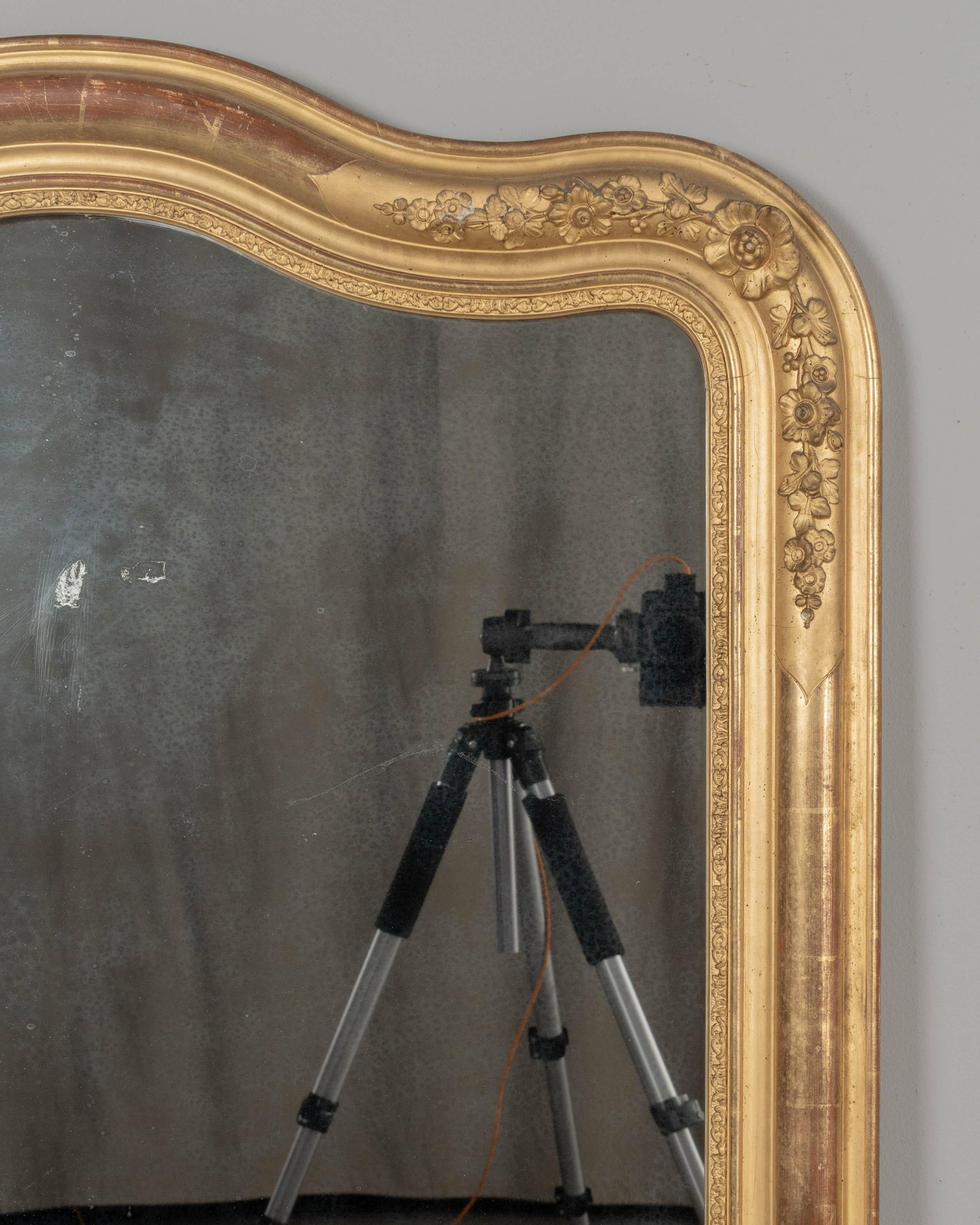 Louis Philippe Gilded Mirror, French Antique Floral Decor, Circa 1880 - 4