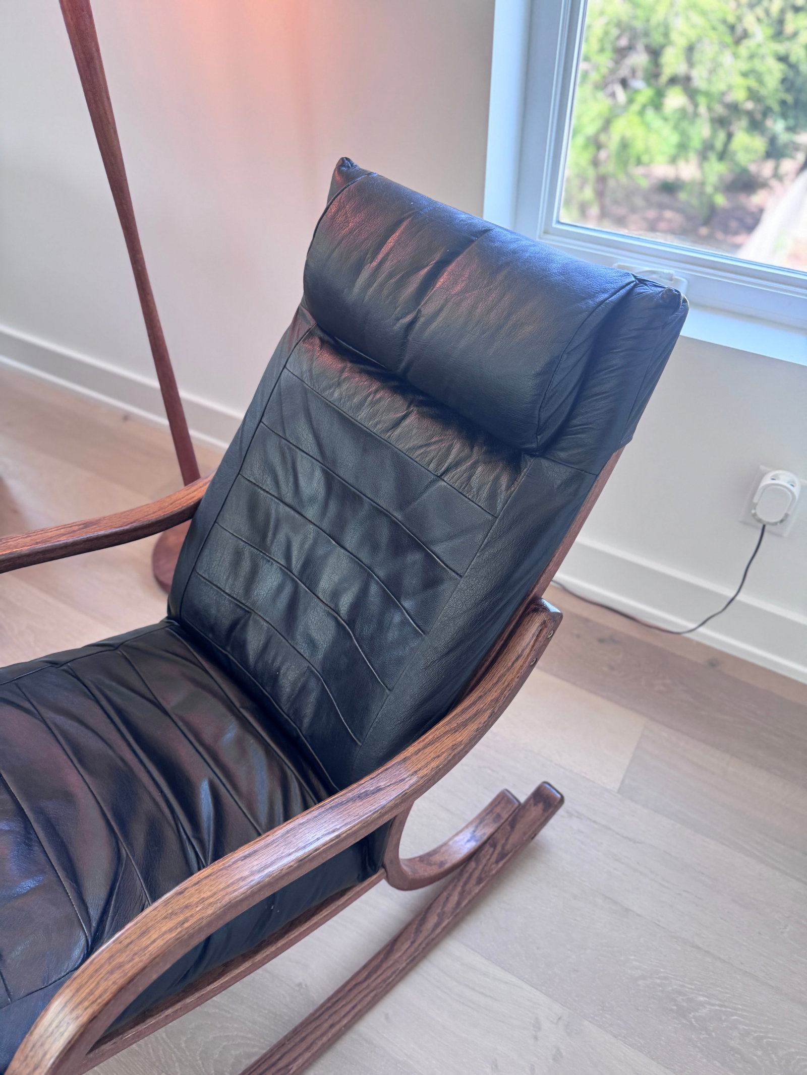 1970s Mid-Century Modern Rocker With Wood Base and Leather Seat - 4