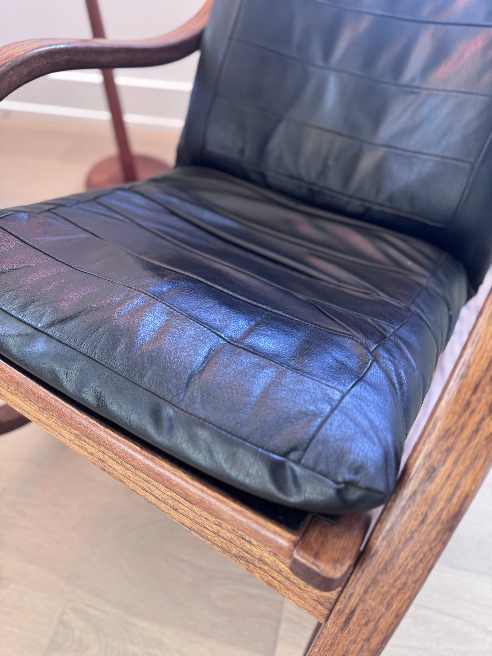 1970s Mid-Century Modern Rocker With Wood Base and Leather Seat - 6