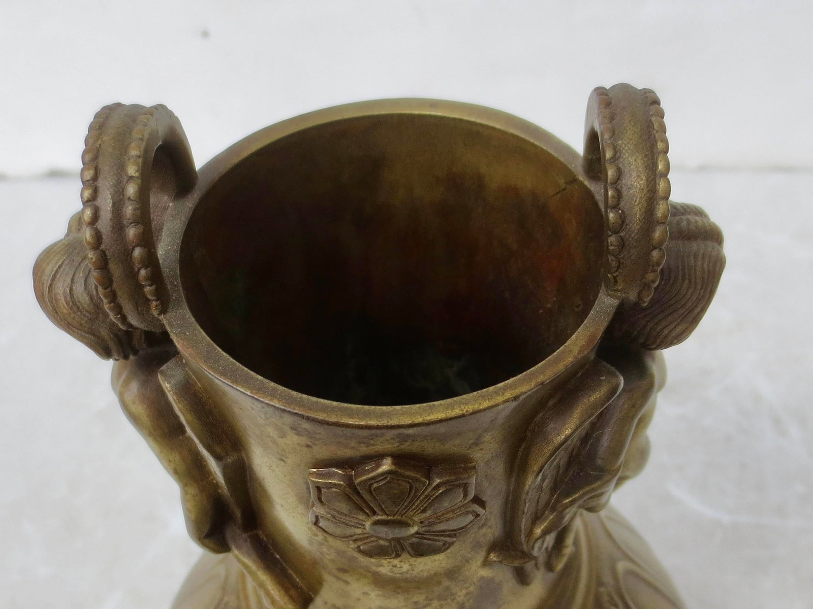 Grand Tour Bronze Vessel With Double Eros Late 19th - 8
