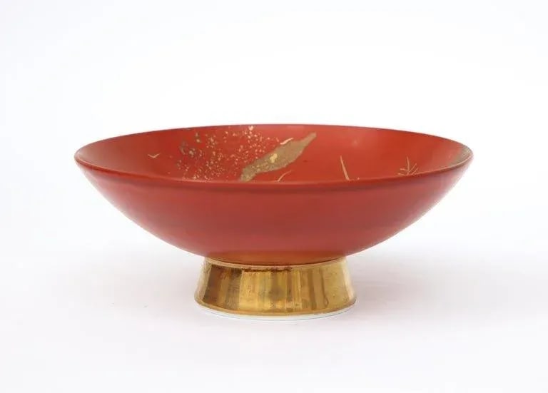2019 Japanese Red and Gold Porcelain Clay Acrylic Bowls by Suizan - Set of 4 - 3