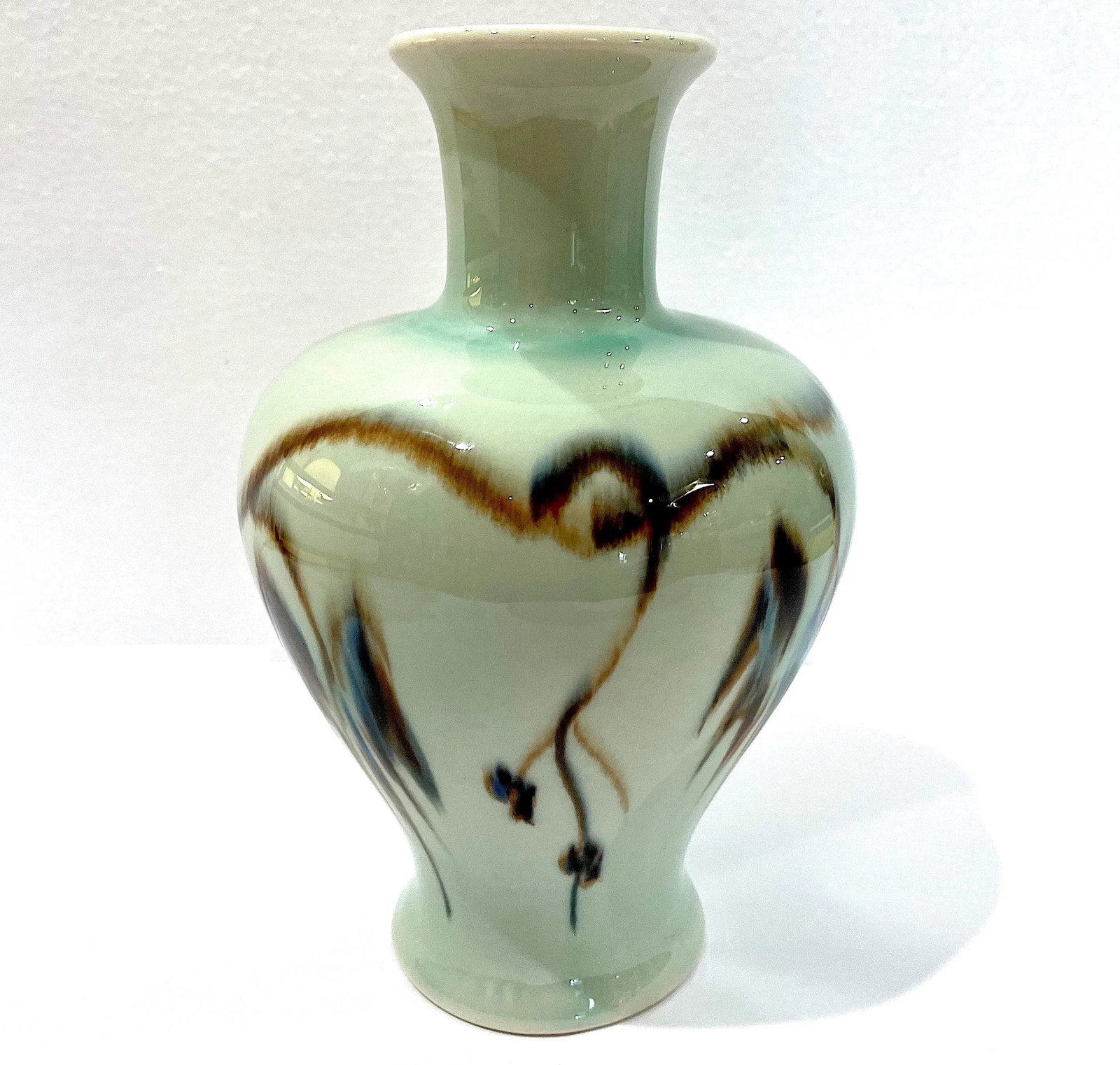 Mid-Century Modern Vontury Hand-Decorated Porcelain Studio Vase - 2