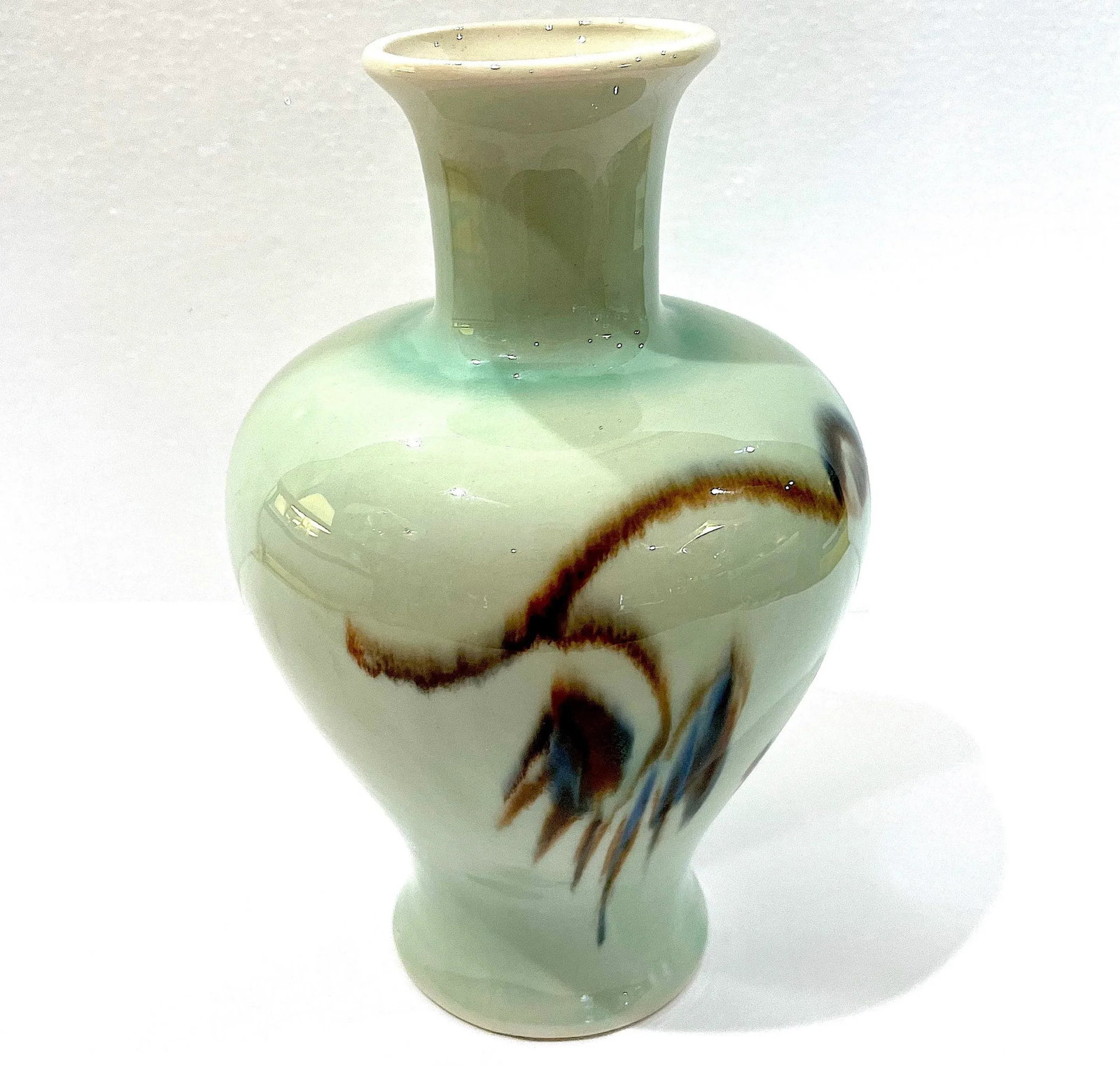 Mid-Century Modern Vontury Hand-Decorated Porcelain Studio Vase - 4