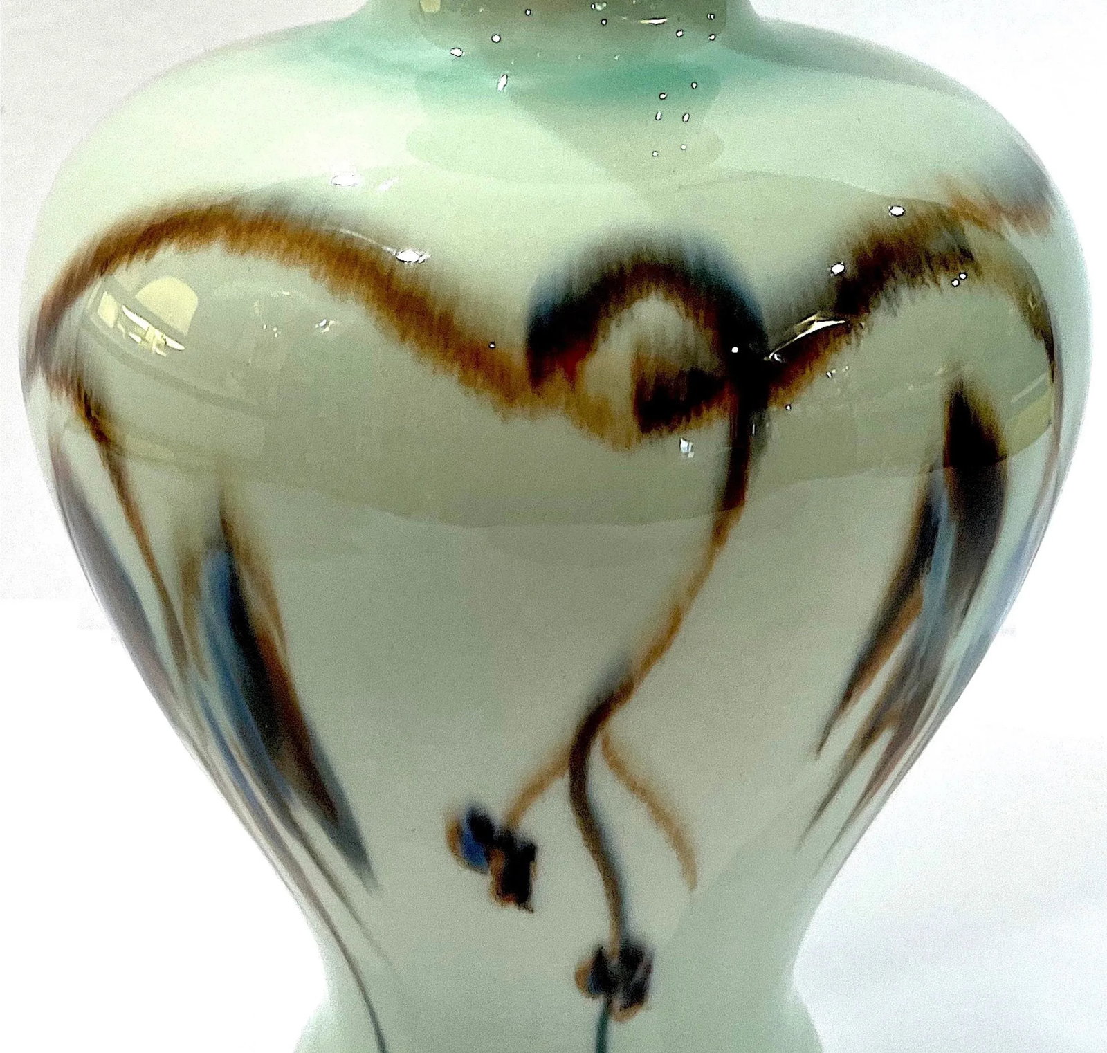 Mid-Century Modern Vontury Hand-Decorated Porcelain Studio Vase - 5