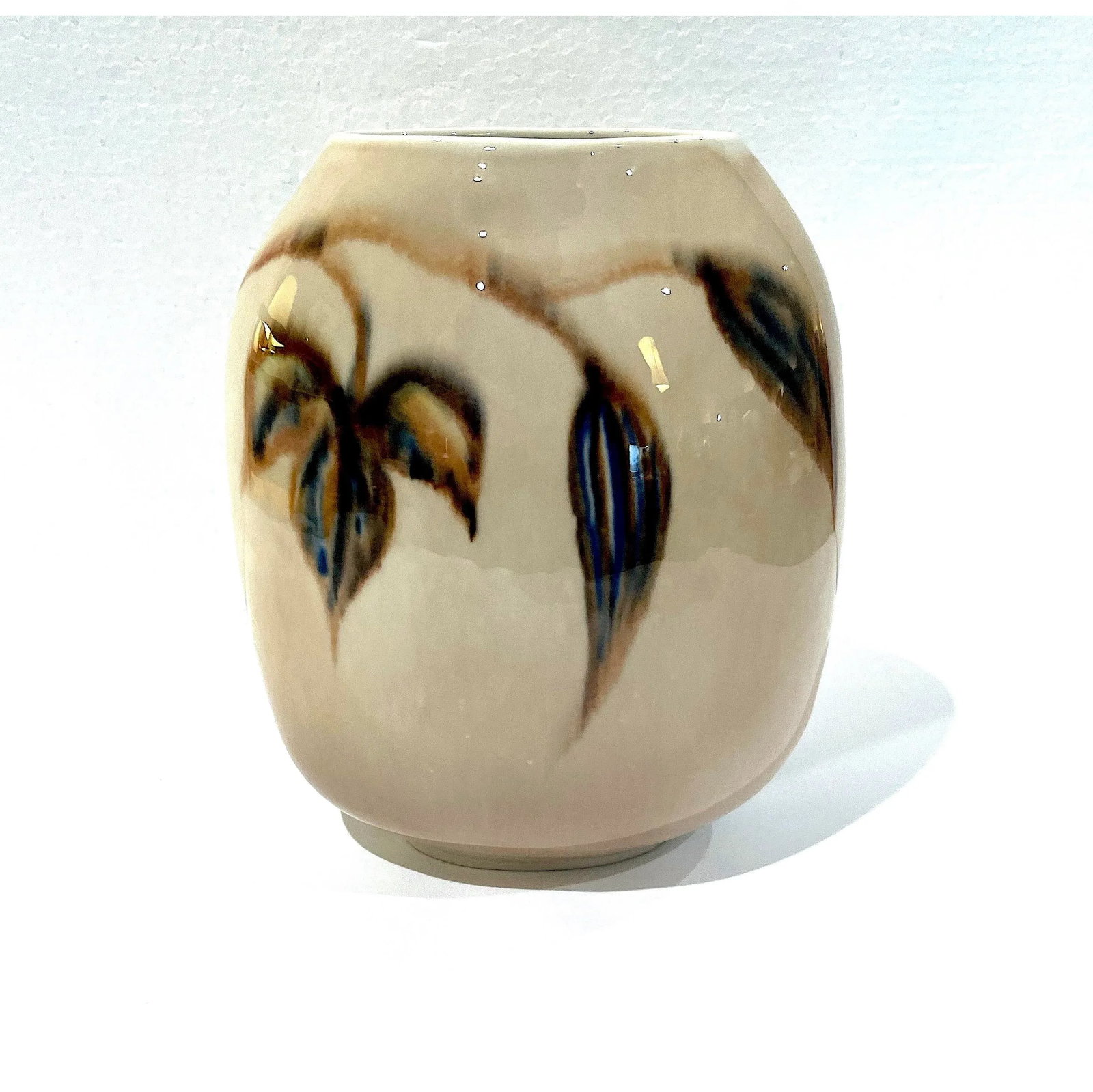 MCM Studio Pottery Oval Porcelain Vase - Signed Vontury - 10