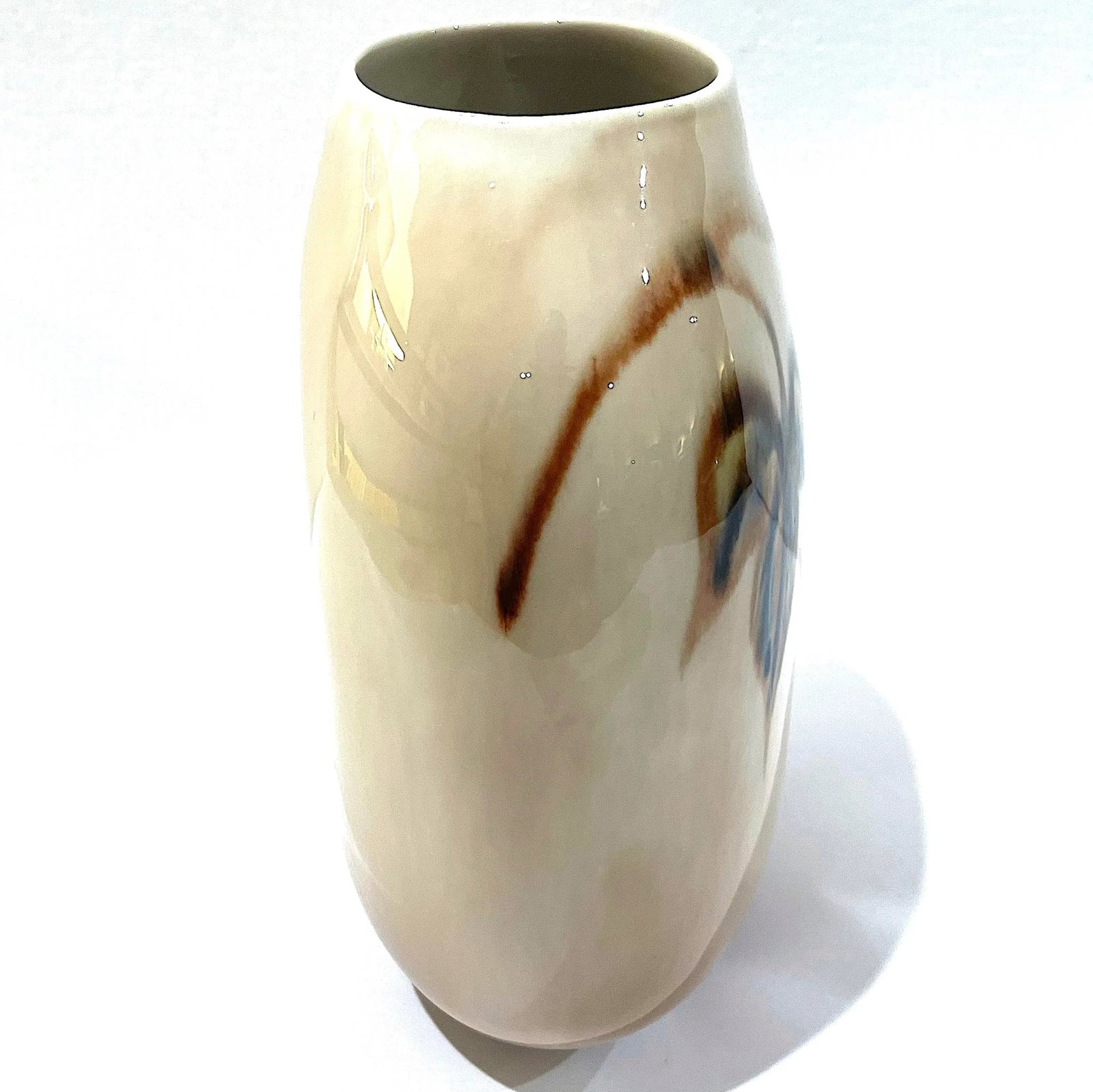 MCM Studio Pottery Oval Porcelain Vase - Signed Vontury - 3