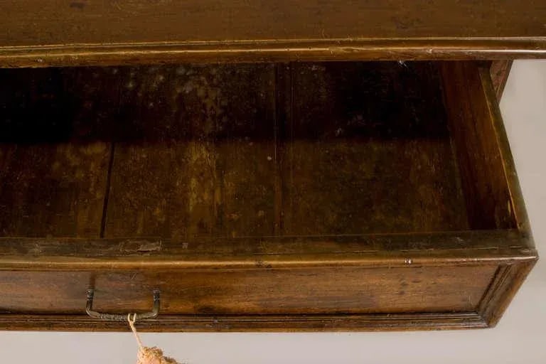 Late 17th-Early 18th Century Italian Library Table - 6