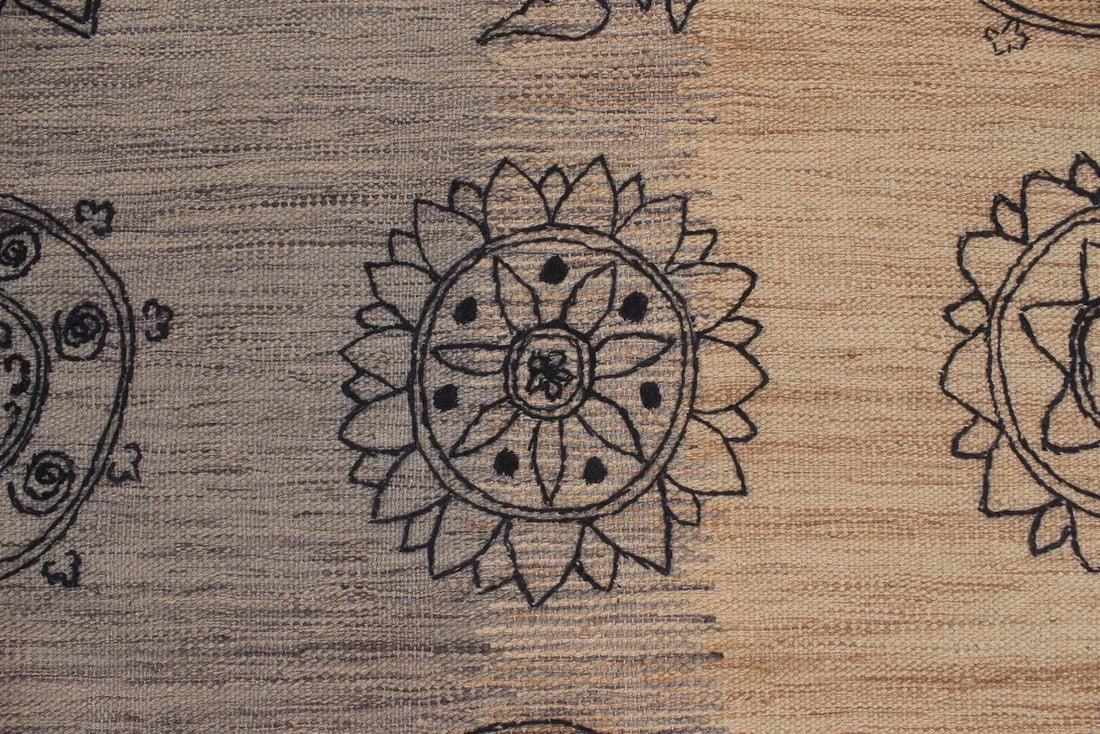 Early 21st Century Rustic Kilim Beige Black Wool Rug - 7