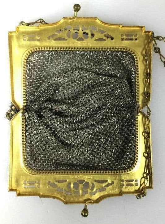 Whiting & Davis Mesh Purse Gold-Tone Engraved Frame - Art Deco Flapper Era - 5