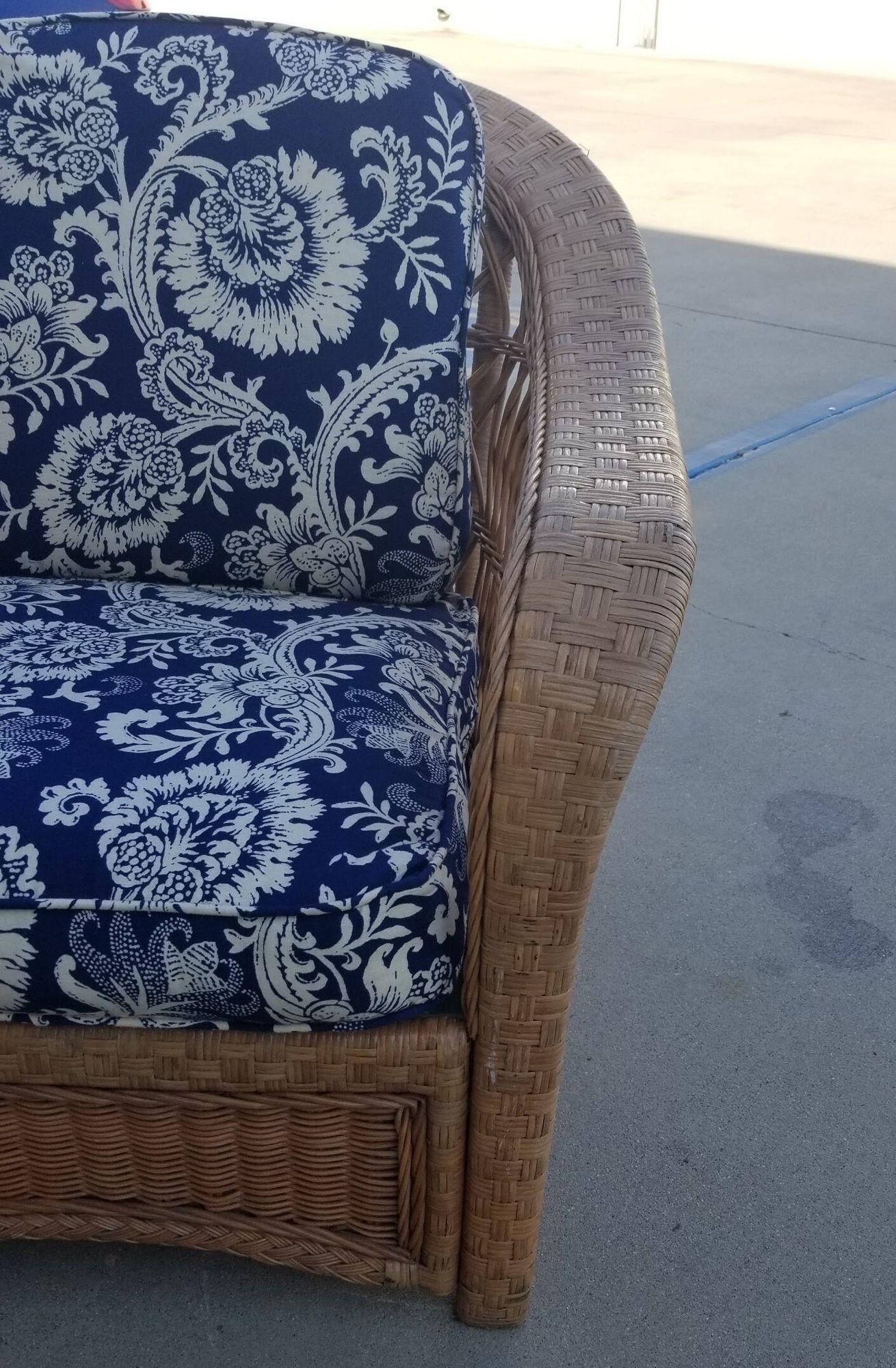 Restored Mid-century Rattan and Wicker Cobra Back Lounge Chair - 3