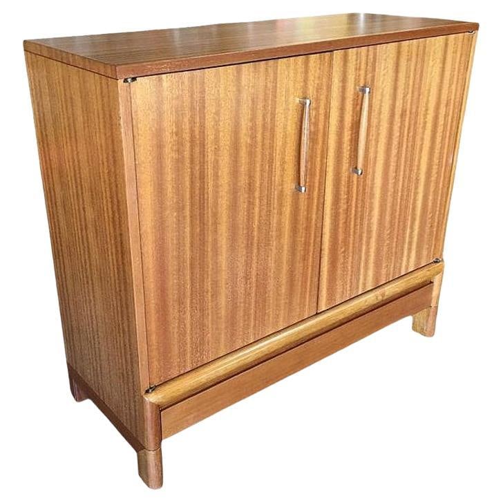 Mid-century 6057 Server Mahogany Sideboard Cabinet, John Keal for Brown Saltman (1 of 5)