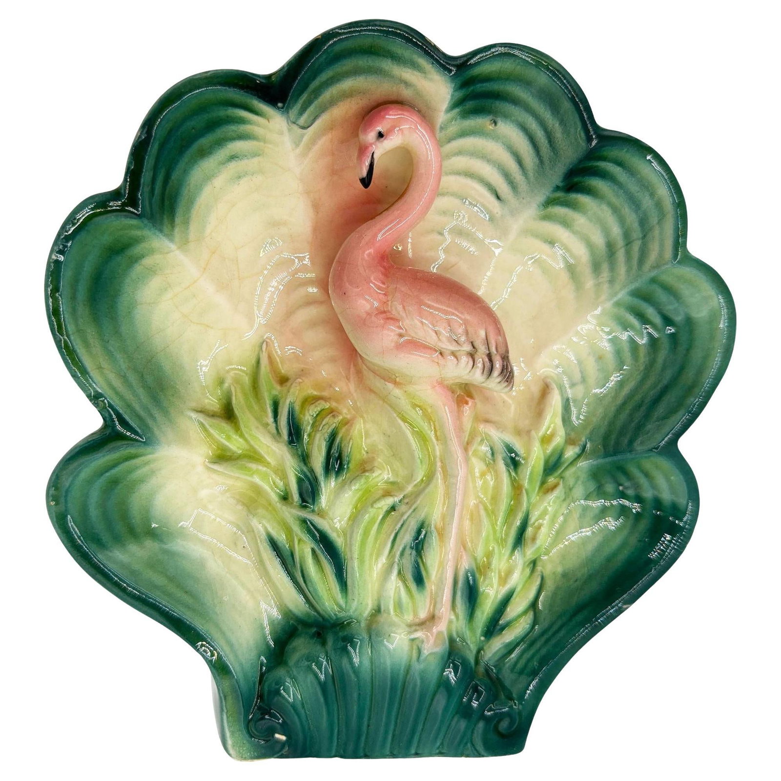Rare Japanese Mid-century Tropical Calm Shell Flamingo Flower Wall Planter: Title: Rare Japanese Mid-century Tropical Calm Shell Flamingo Flower Wall Planter Description: Mid-century pink and green ceramic California pottery flamingo theme flower wall Planter. The wall Plante