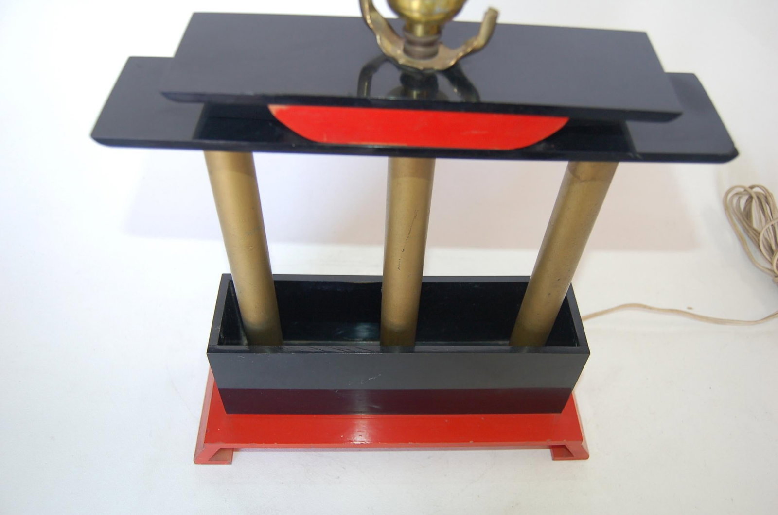 Mid-Century Modernist Torii Arch Mixed-Media Table Lamp - 5