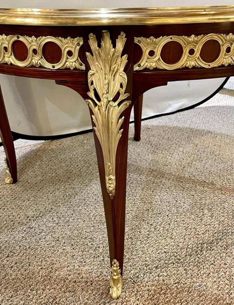 Louis XV Style French Dining Table, Bronze Mounted Starburst Top, Refinished - 5