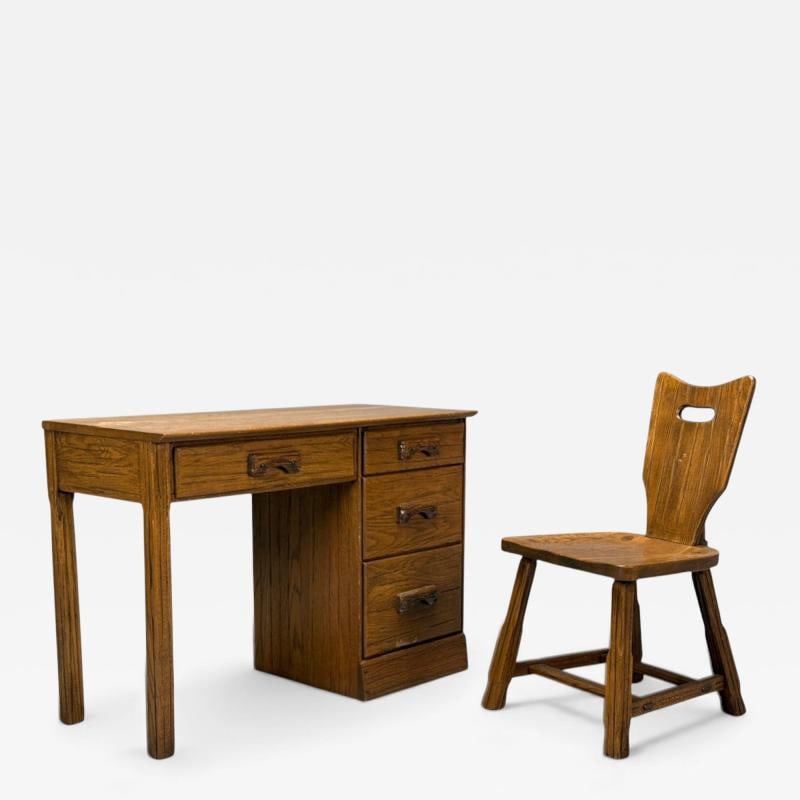 A. Brandt Ranch Oak, Oak, Writing Desk and Chair, USA, 1950s: Title: A. Brandt Ranch Oak, Oak, Writing Desk and Chair, USA, 1950s Description: Description 1: A. Brandt Ranch Oak, Mid-Century Modern, Oak, Writing Desk and Chair, USA, 1950s A unique solid oak writ