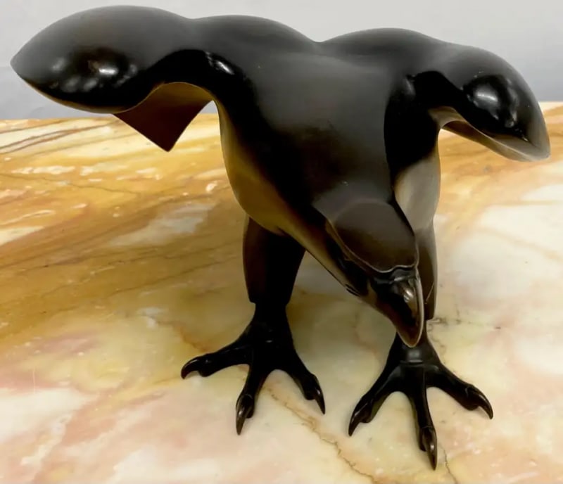 Eagle Sculpture Made by Zai Wang - 2