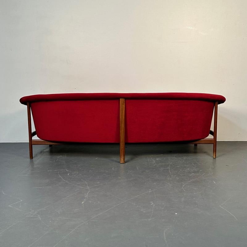 Curved Danish Mid-Century Modern Three Seater Sofa by Johannes Andersen, Walnut - 12