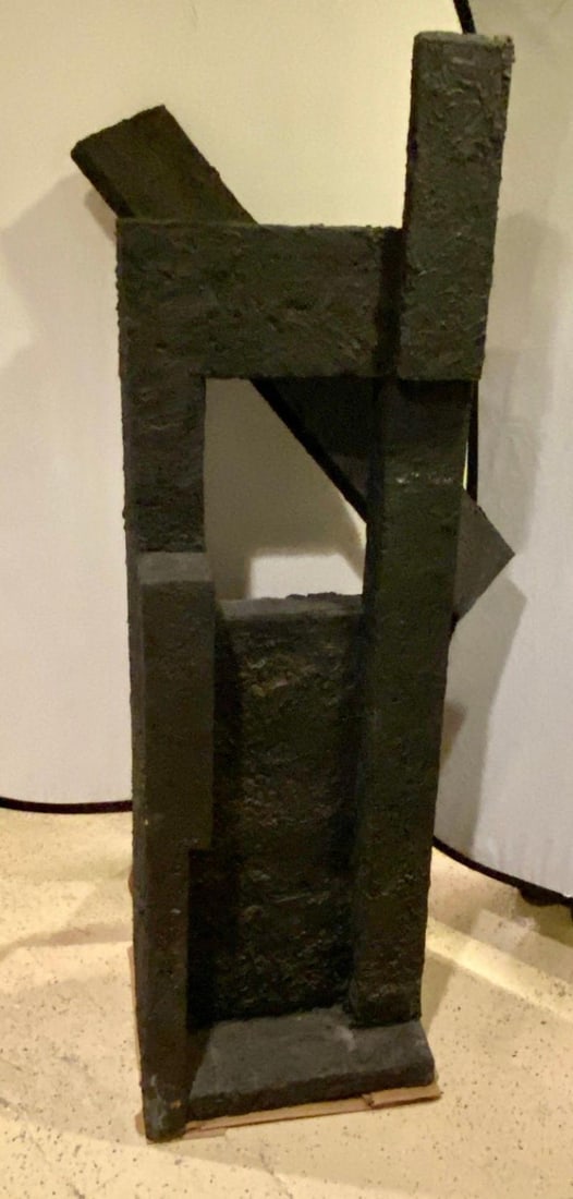 Black Geometric Sculpture by Ursula Meyers Conceptual Artist - 2